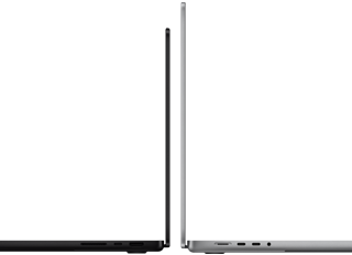 MacBook Pro 14-tolline and 16-tolline back to back, showing size difference and emphasizing the narrow profile